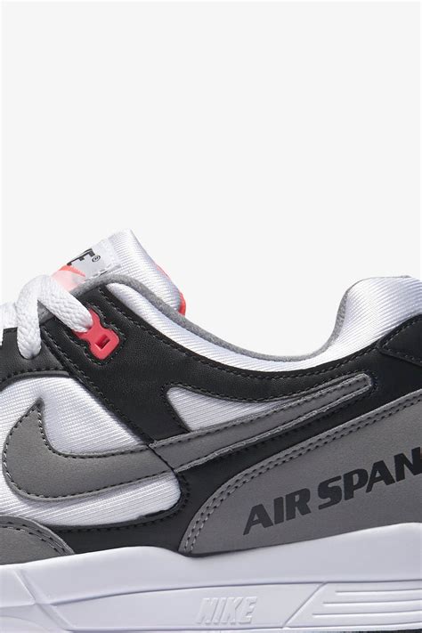 Nike Air Span 2 'Black & Dust' — releasedatum